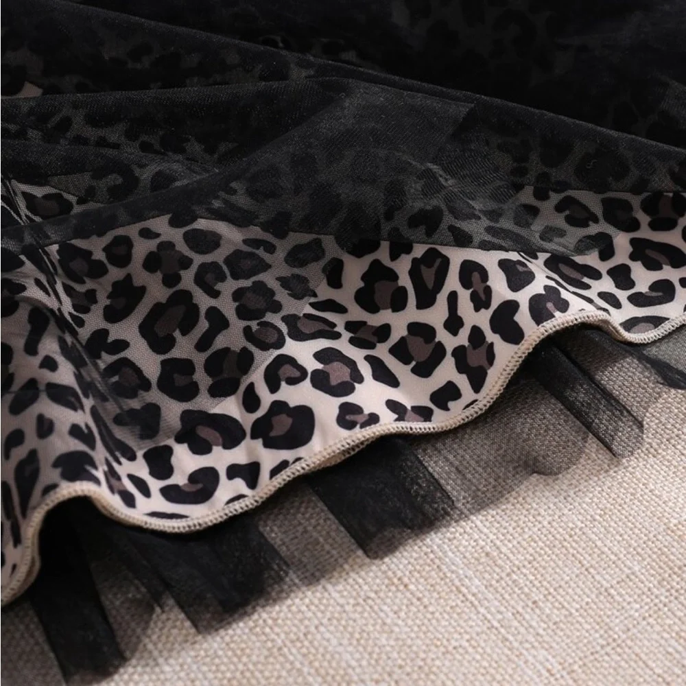 Tween girl contrast mesh dress - Picture 4 of 6